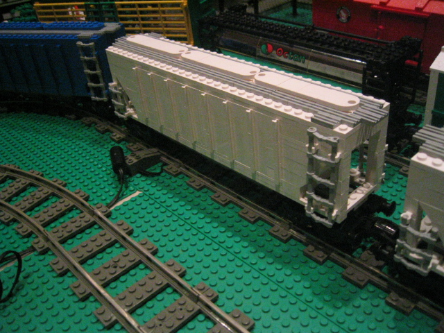 covered_hopper07.jpg