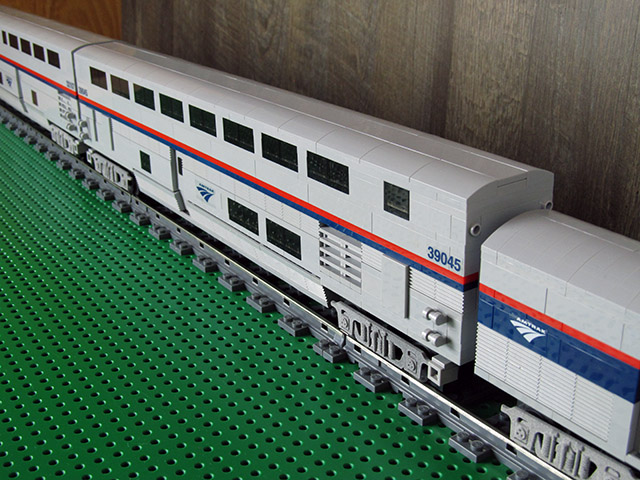 superliner-ii-1.jpg