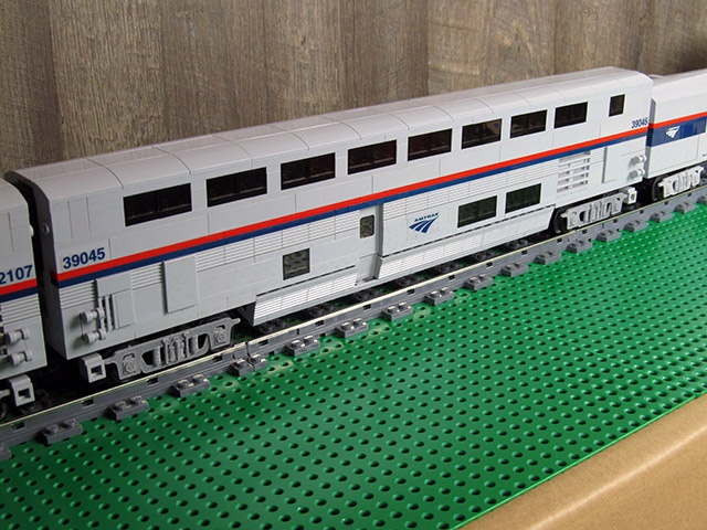 superliner-ii-3.jpg