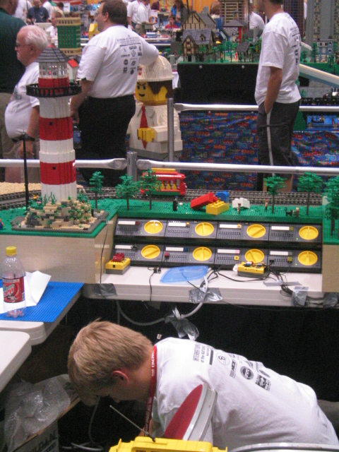 210-1020_img_2.jpg