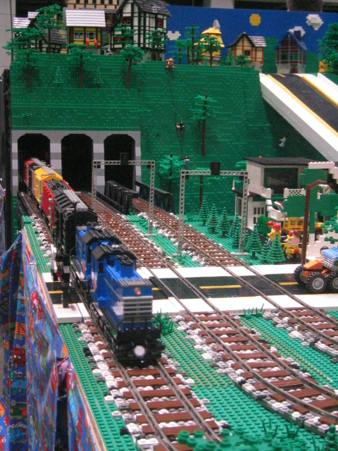 210-1064_img_2.jpg
