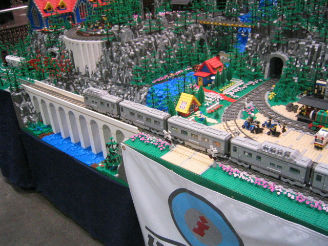 211-1106_img.jpg