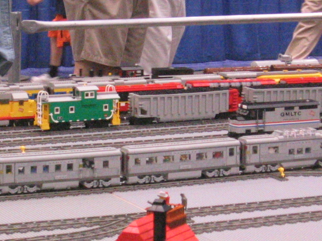 211-1122_img.jpg