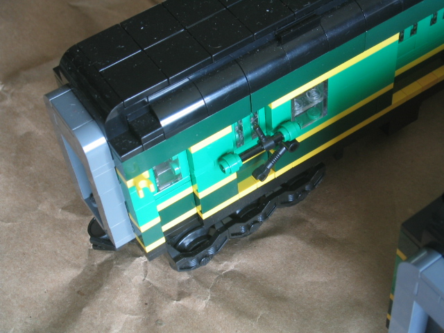 np-hwt06.jpg