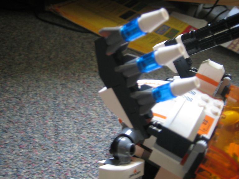 mm_002.jpg