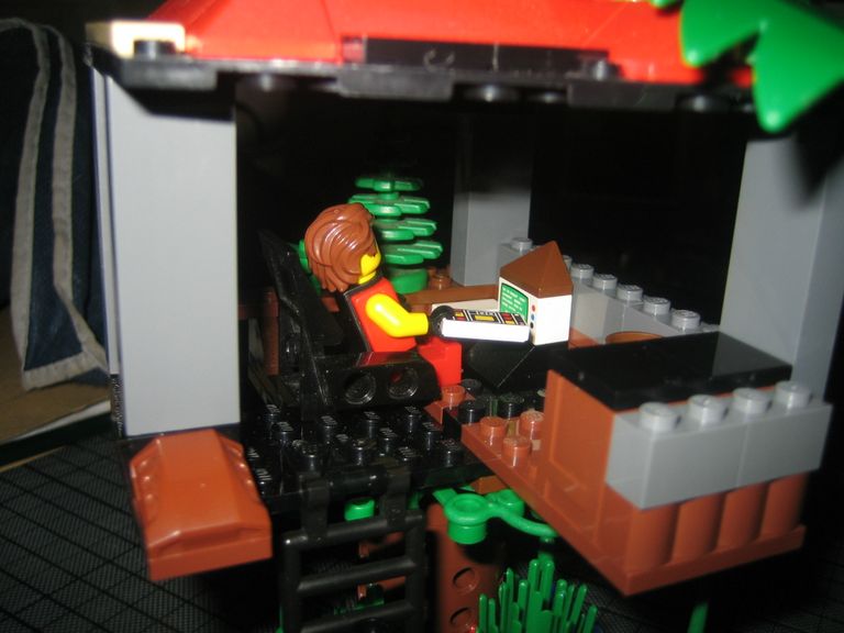 home_010.jpg