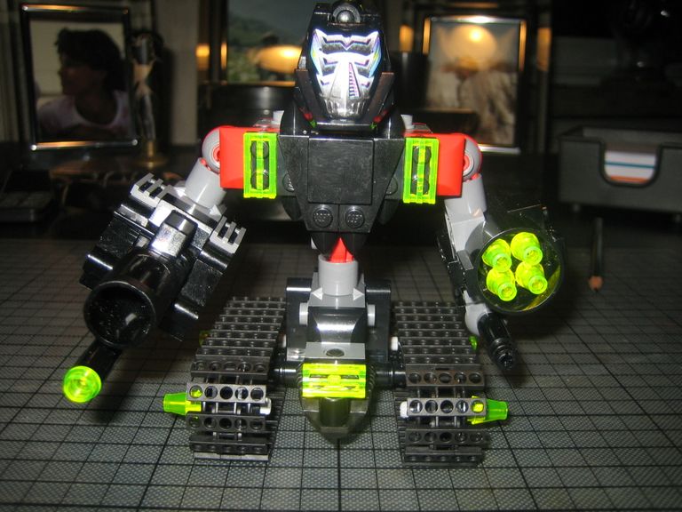 mech_007.jpg