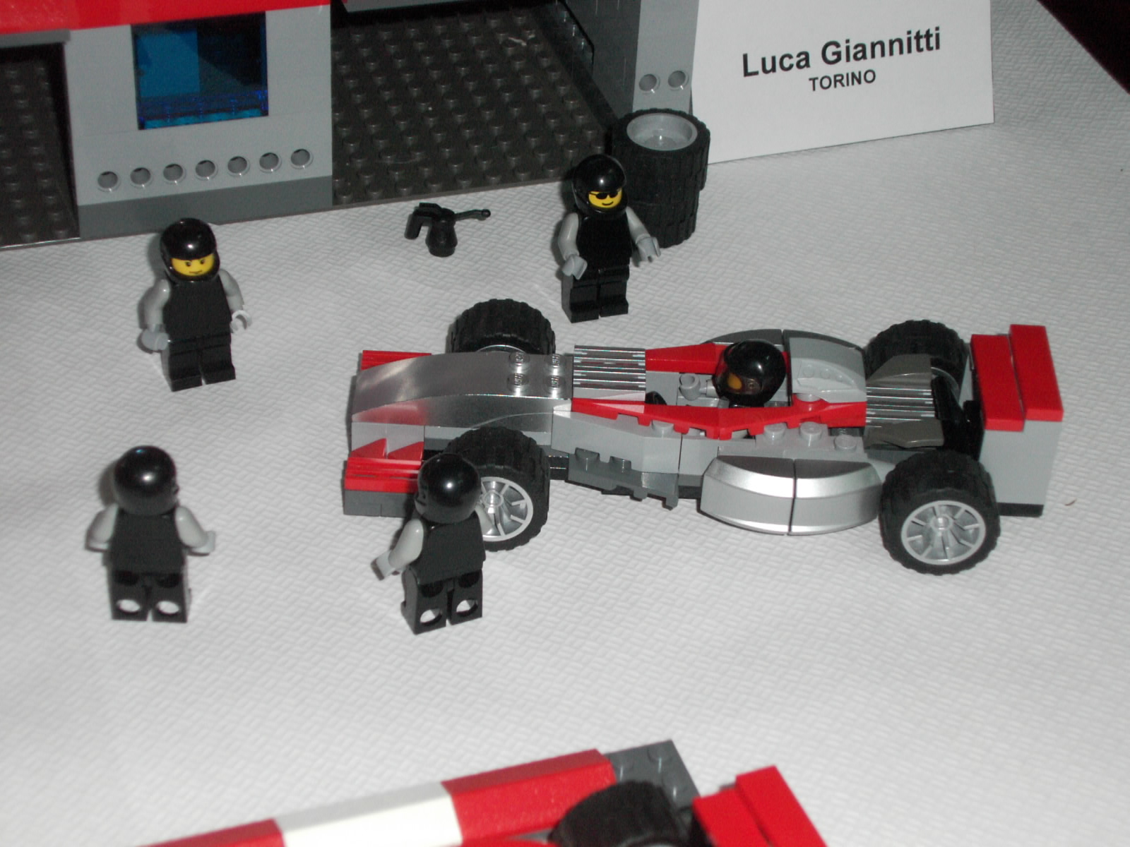 33_pitstop.jpg