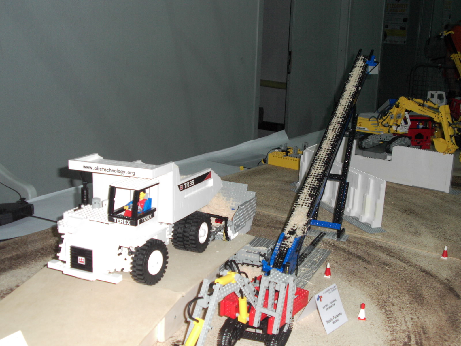 5_cantiere.jpg