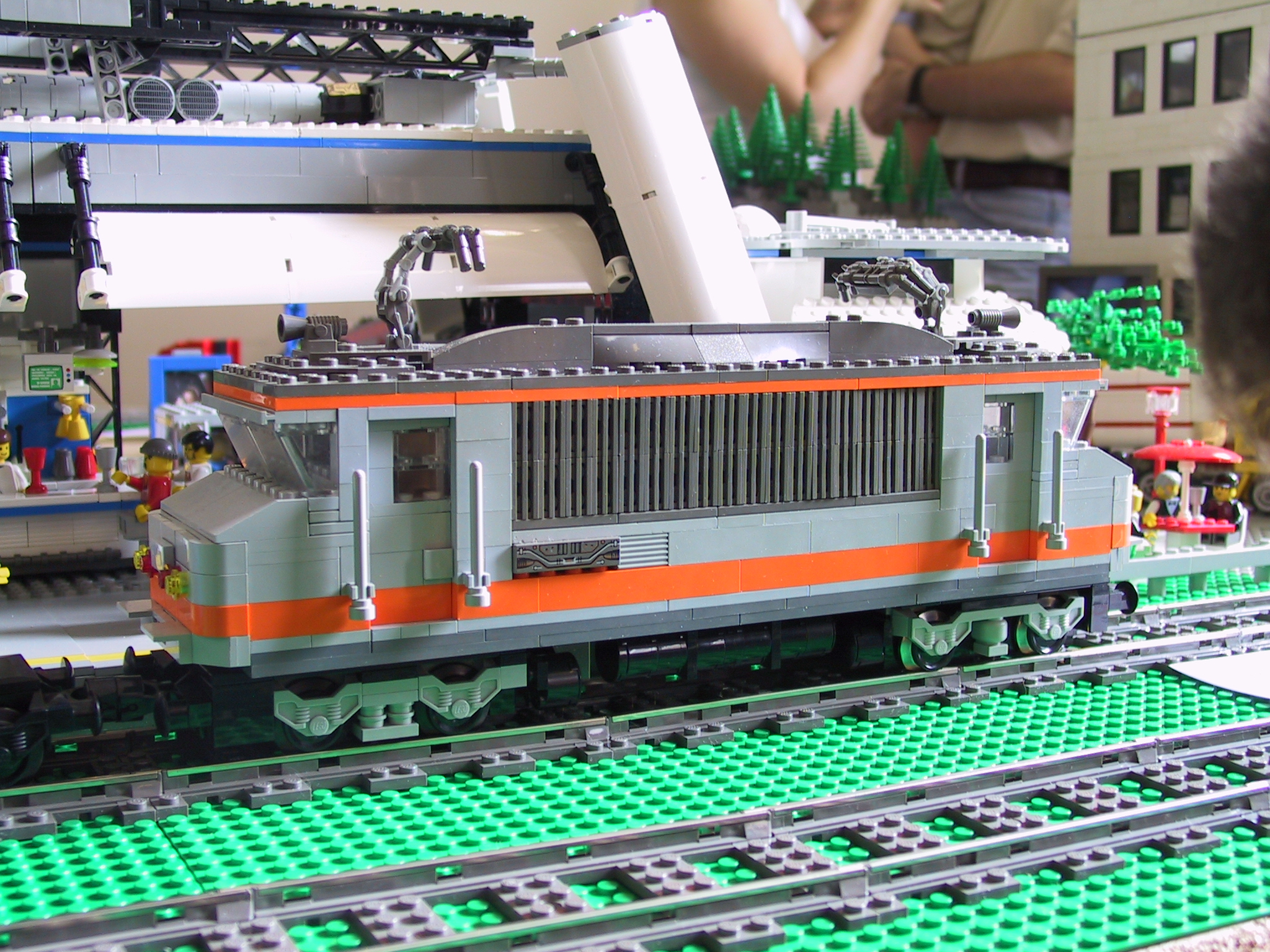 train1.jpg