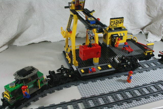 cargo01.jpg