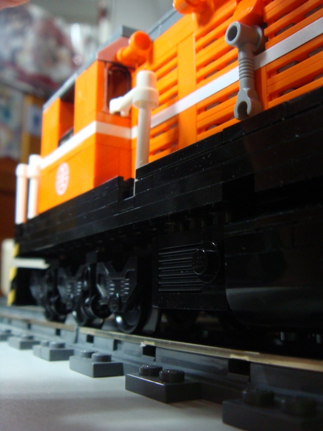 r6904.jpg