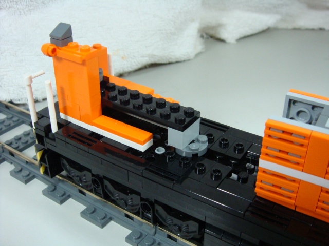 r6935.jpg