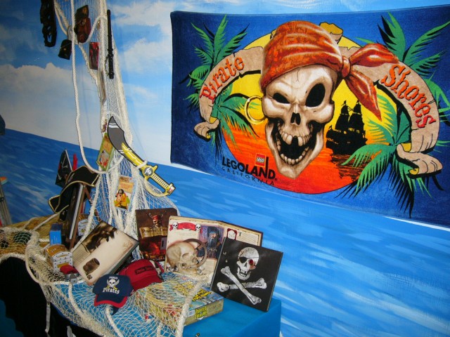 pirate02.jpg