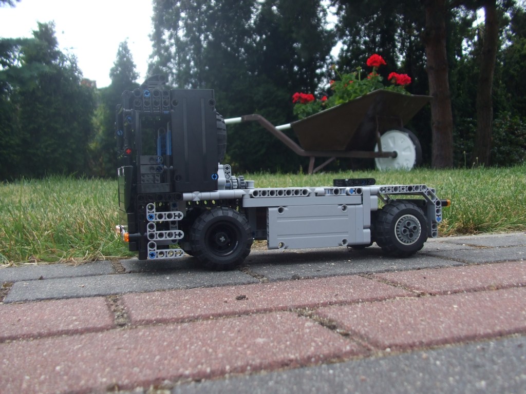 moc_1_041.jpg