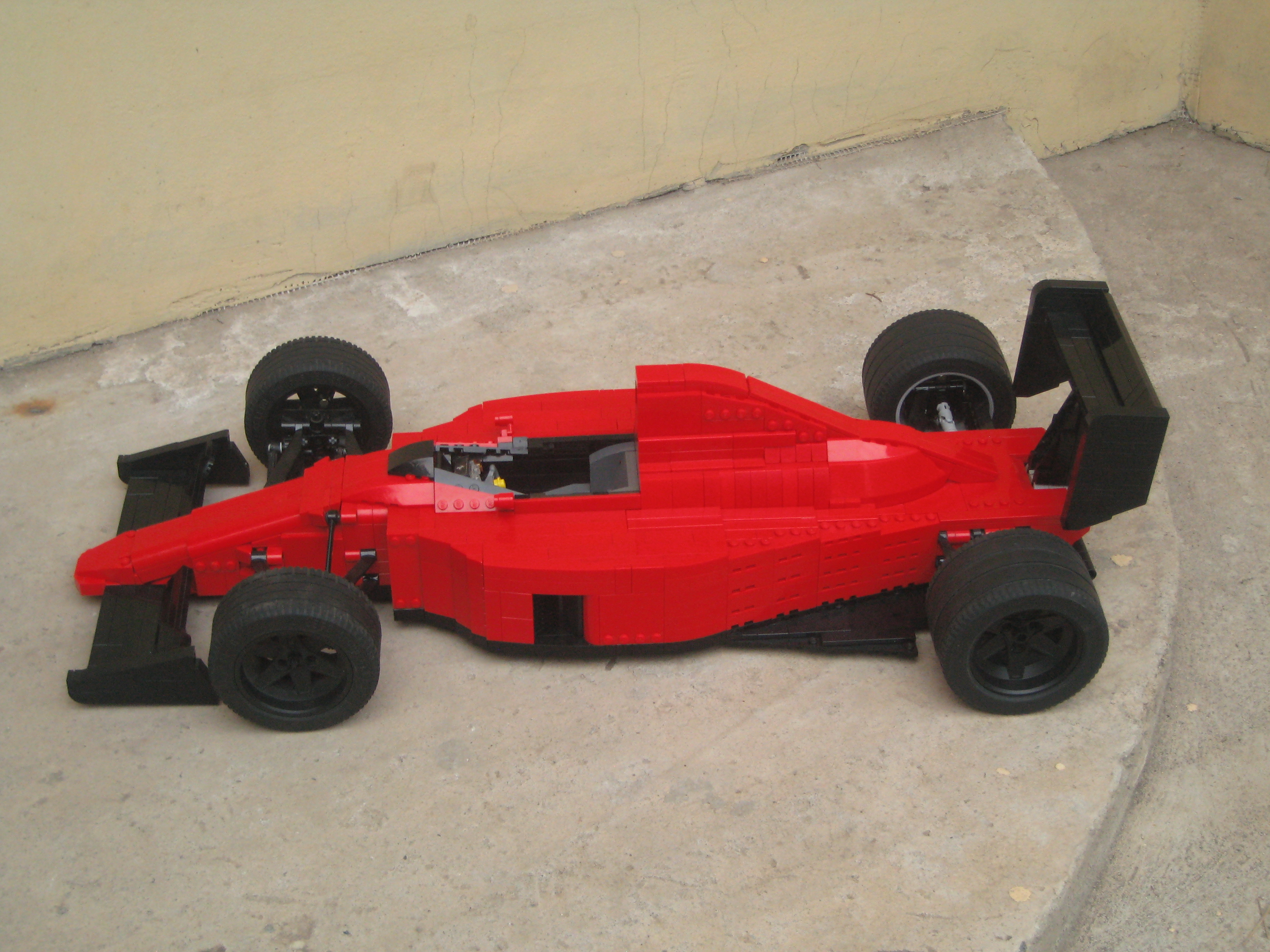 ferrari-f189_06.jpg