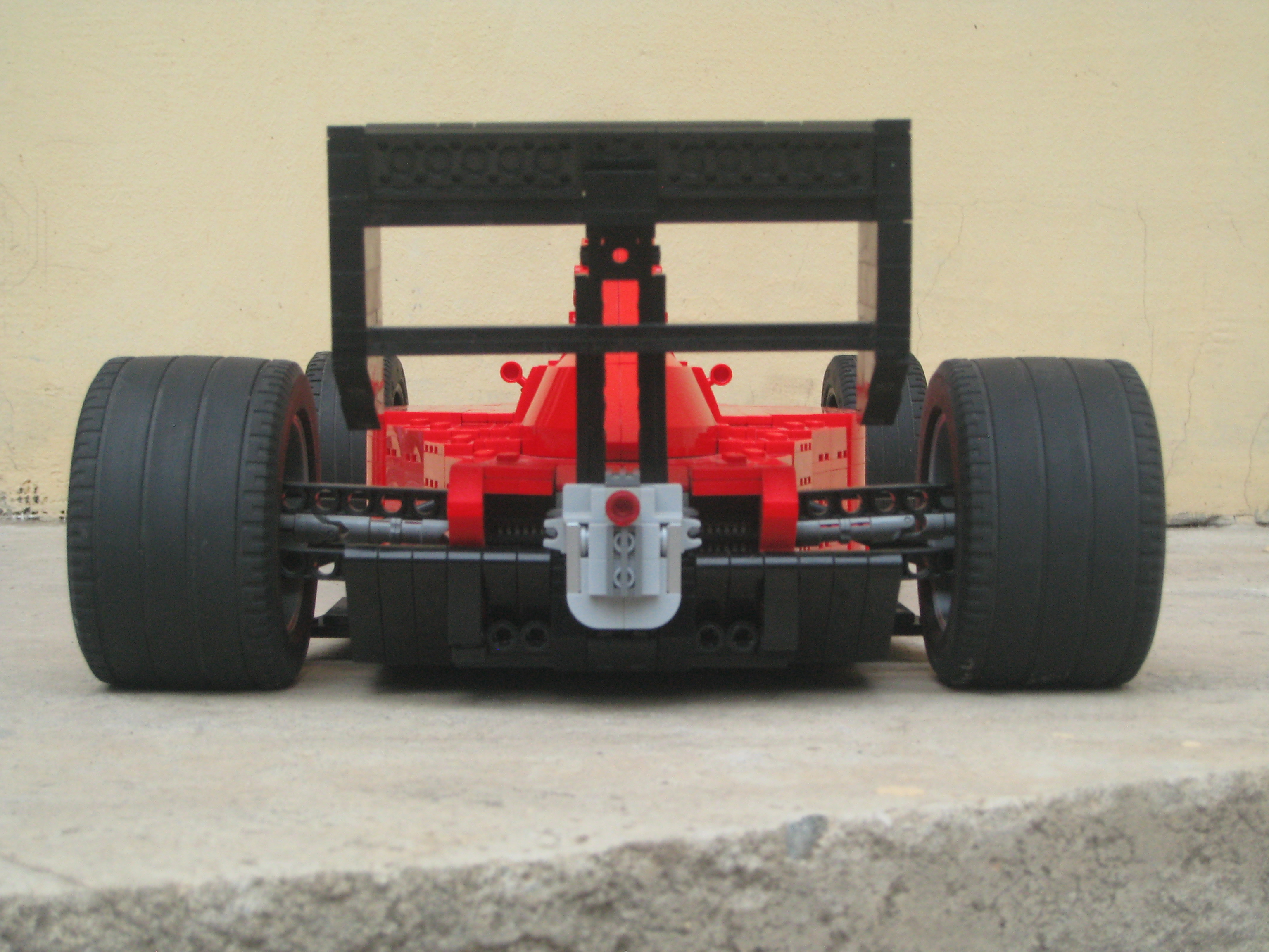 ferrari-f189_16.jpg