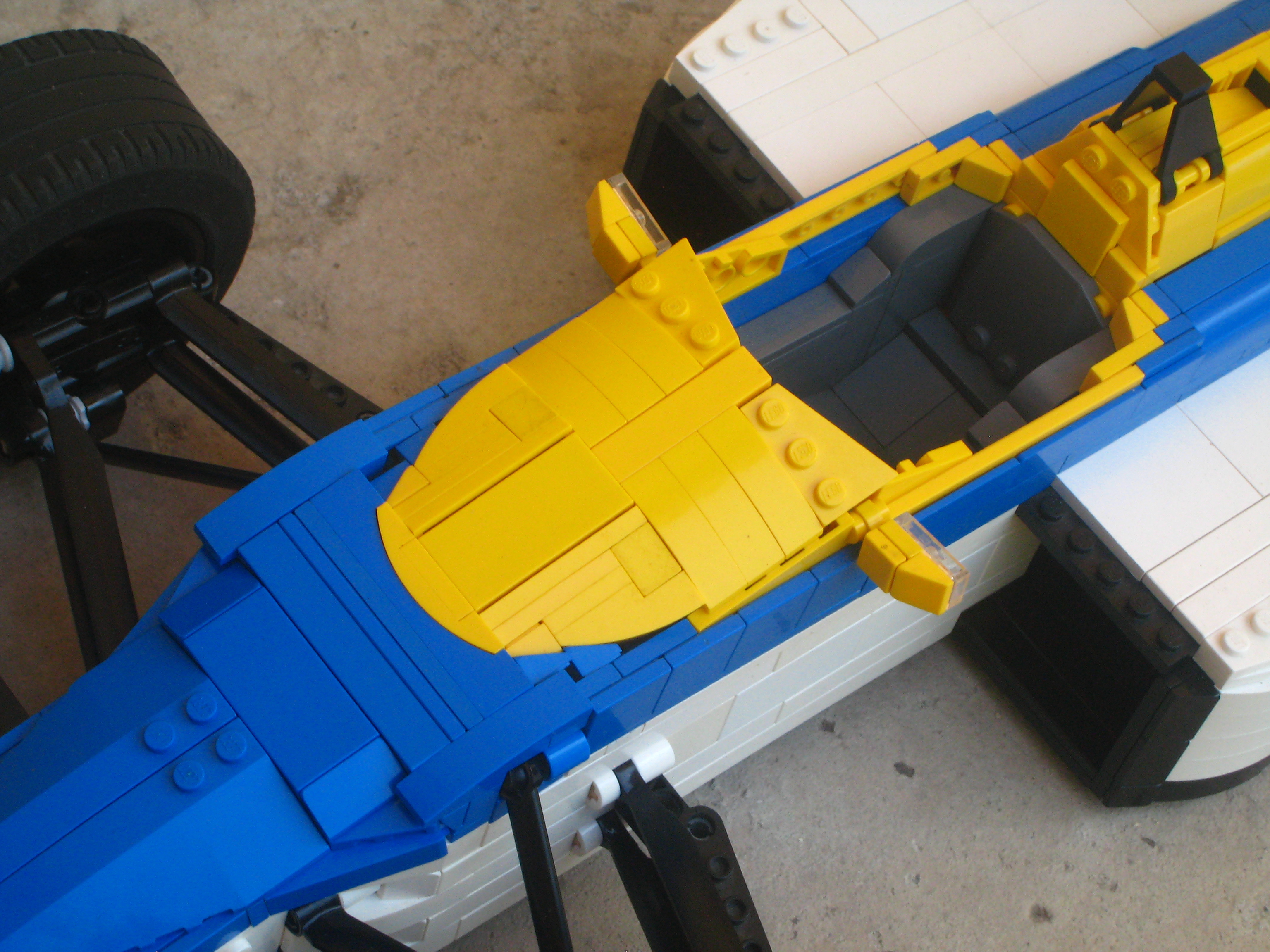 williams-fw11_13.jpg