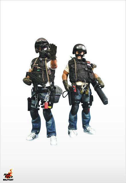 SDU Assaulter with Tactical Suit