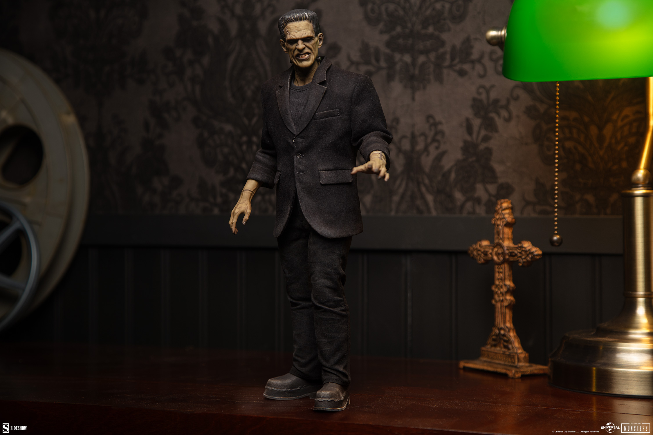 Frankenstein (Deluxe Plus Edition)