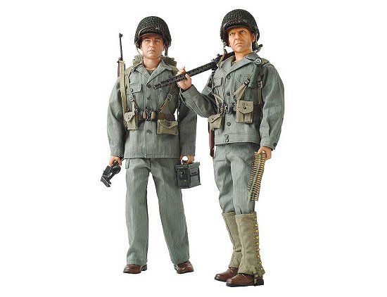 "Hunt & Peck", US Army M1919 .30cal Light Machine Gun Team, 77th Infantry Division, Guam 1944