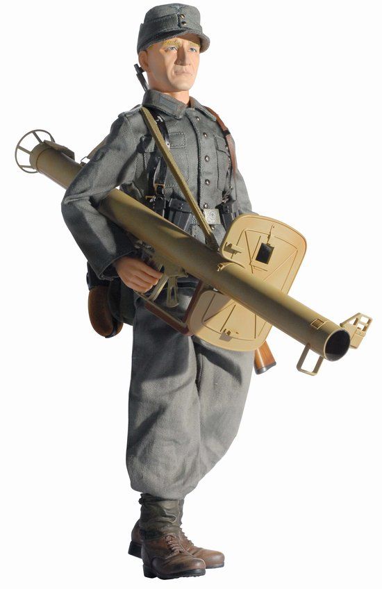 "Werner Krieg", WH Grenadier w/Panzerschreck, 31.Grenadier-Division, Eastern Front, Summer 1944 (Grenadier)