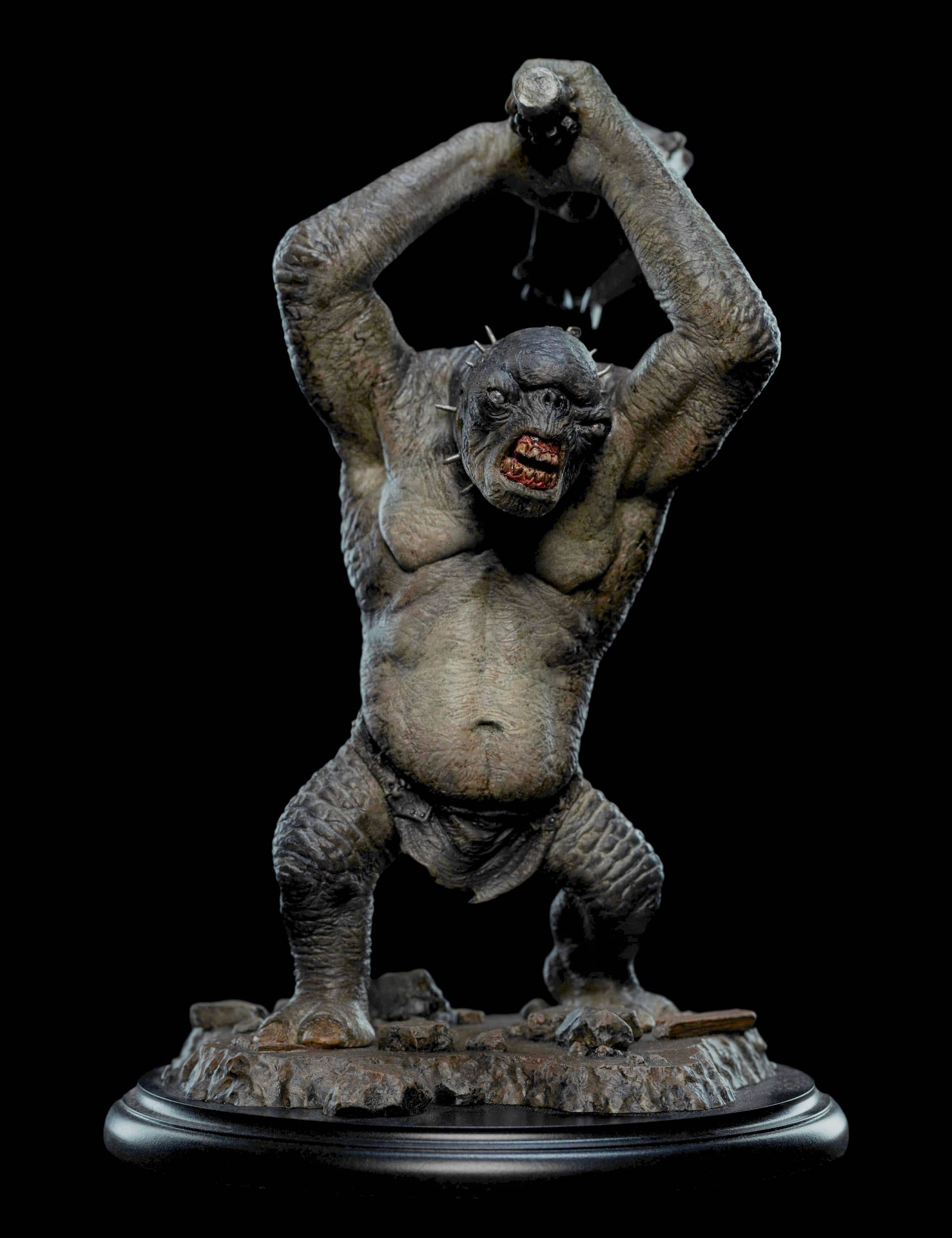 CAVE TROLL