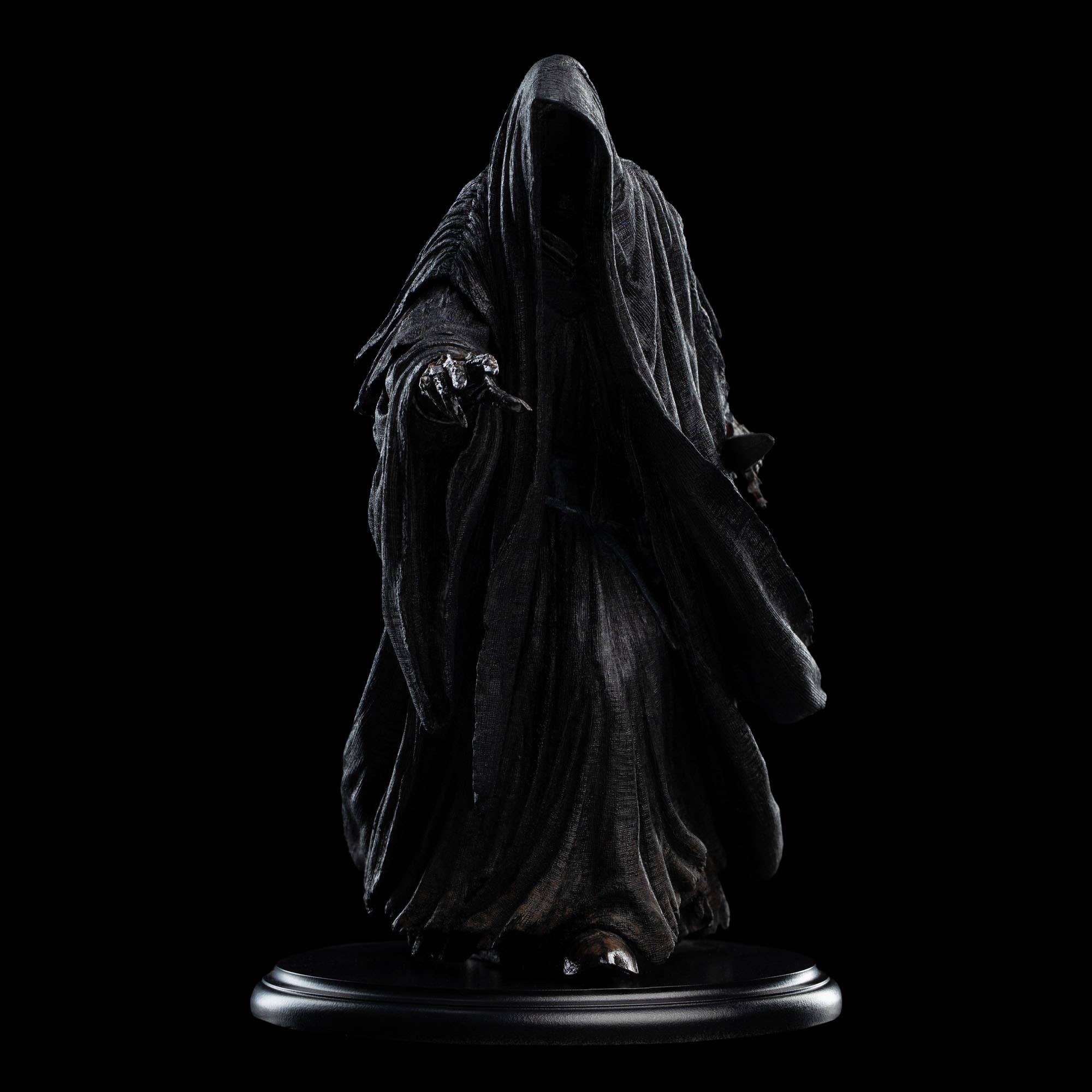 RINGWRAITH AT THE PRANCING PONY