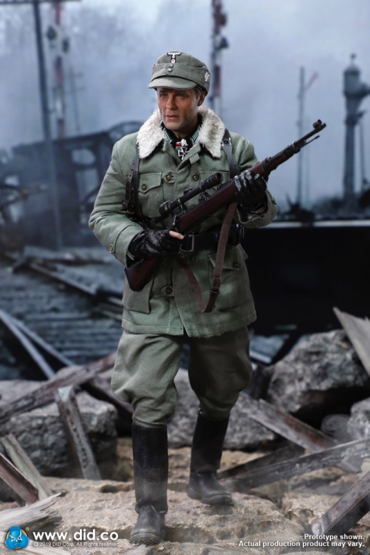 WWII German Battle Of Stalingrad 1942 - Major Erwin König (10th Anniversary
Edition)