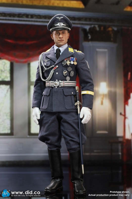 WWII German Luftwaffe Captain - Willi