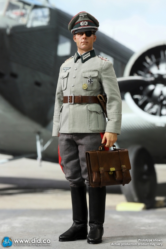 WWII German Operation Valkyrie - Oberst I.G. Claus Von Stauffenberg