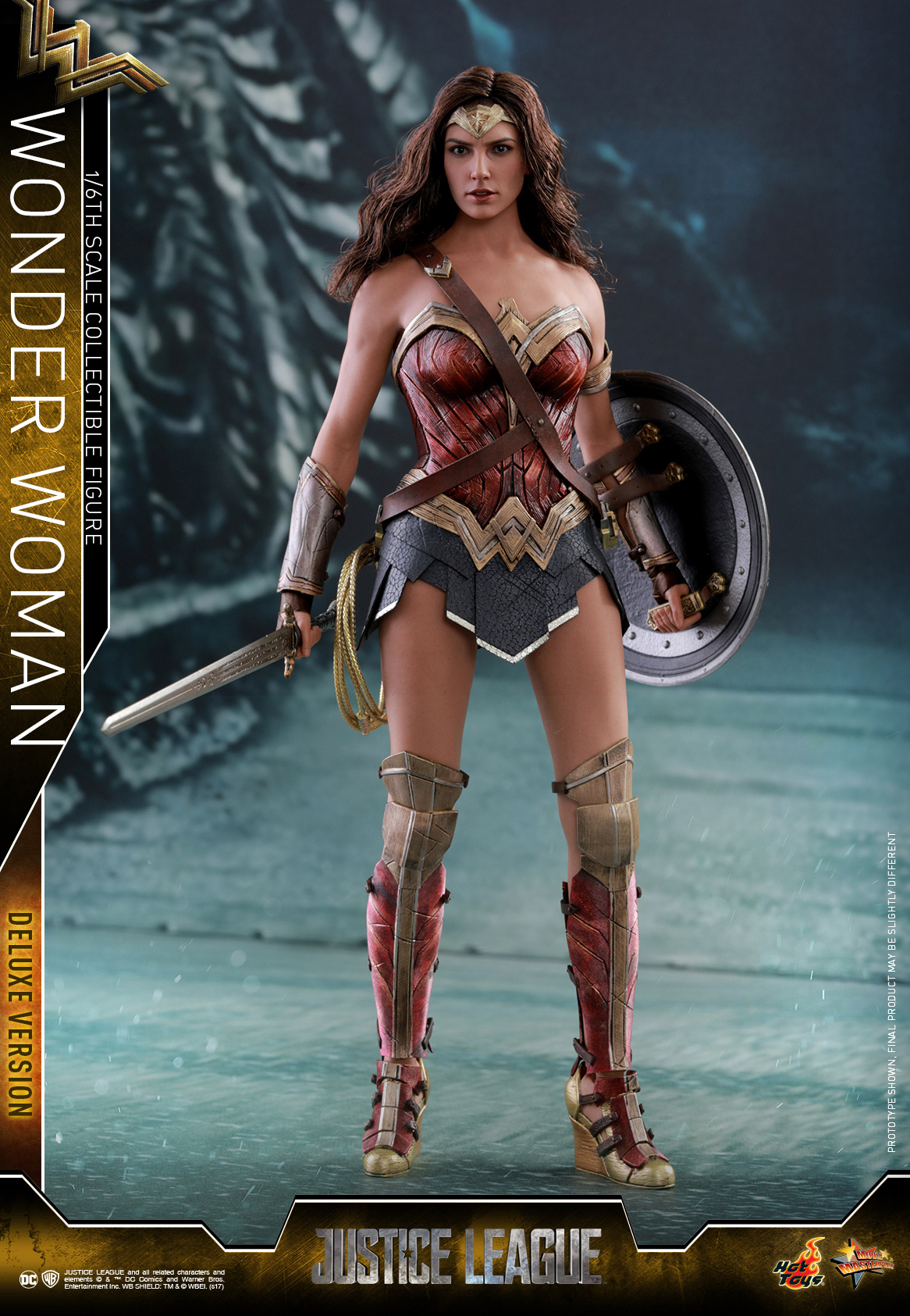 Justice League - Wonder Woman [With Bonus Accessory]