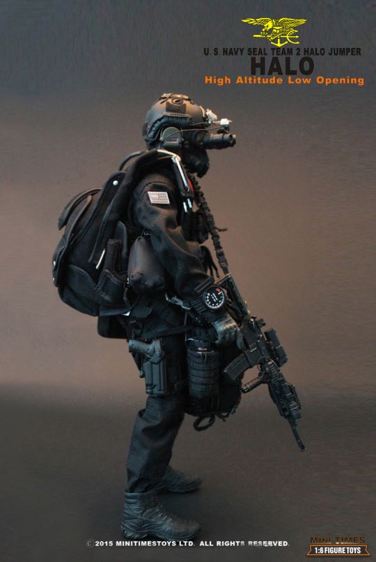 Halo U.S. Navy Seal Team 2 - Halo Jump High Altitude Low Opening