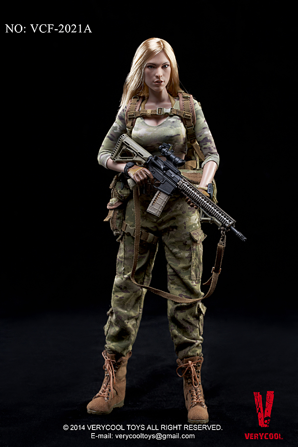Female Shooter (Camo)