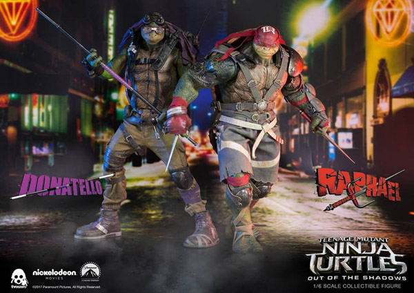TMNT2 Raphael and Donatello Exclusive Boxset