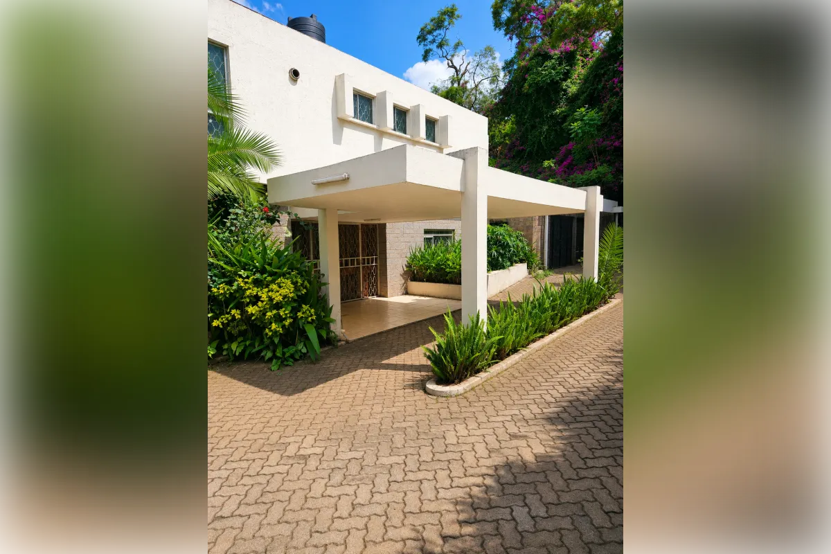 0.8 Acre Land for Sale in Lavington @Ksh. 190M
