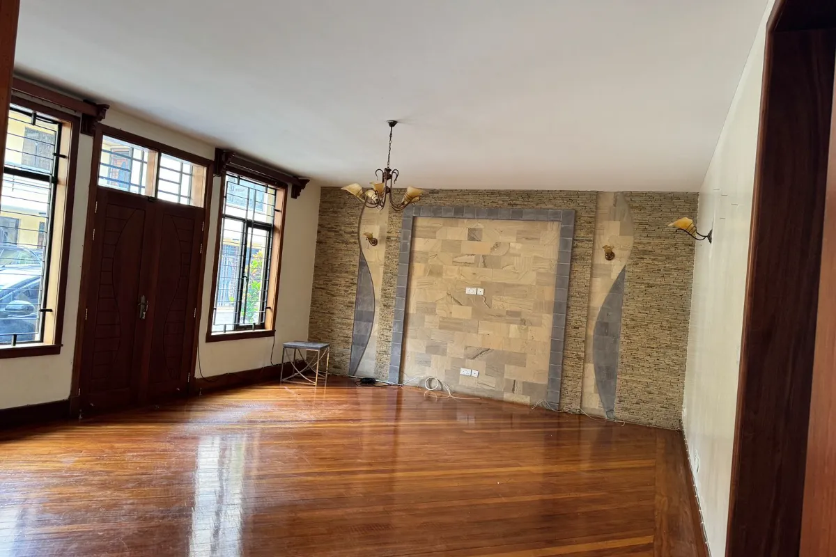 5-Bedroom Townhouse for Sale in Lavington @Ksh. 70M