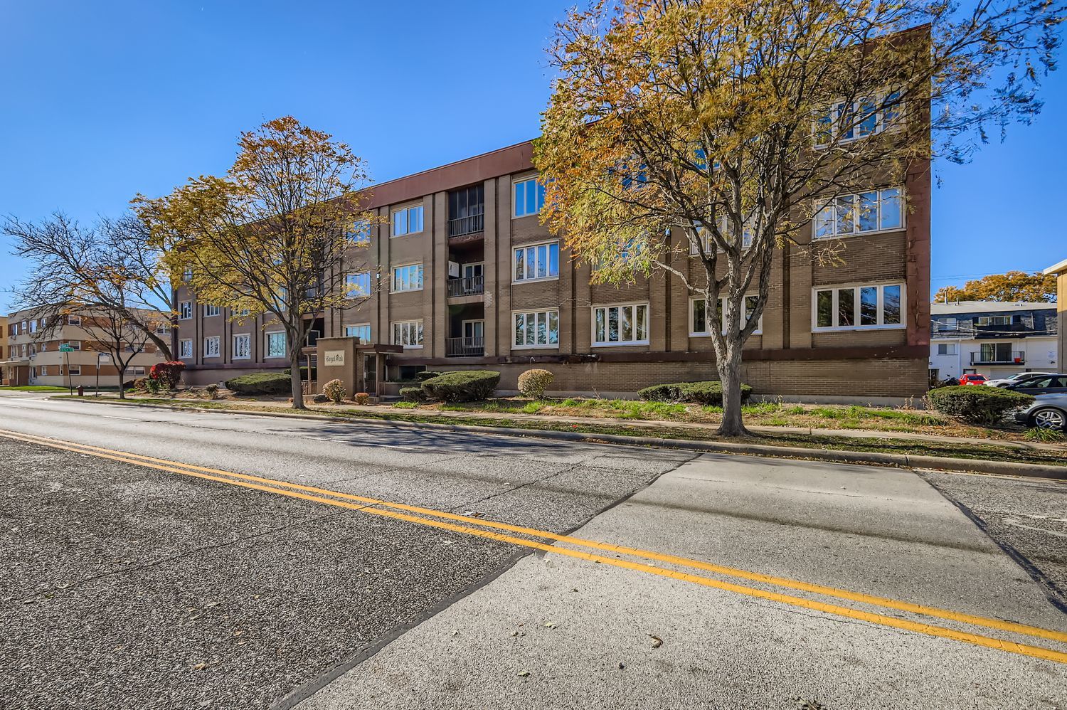 10048 S Pulaski Road
