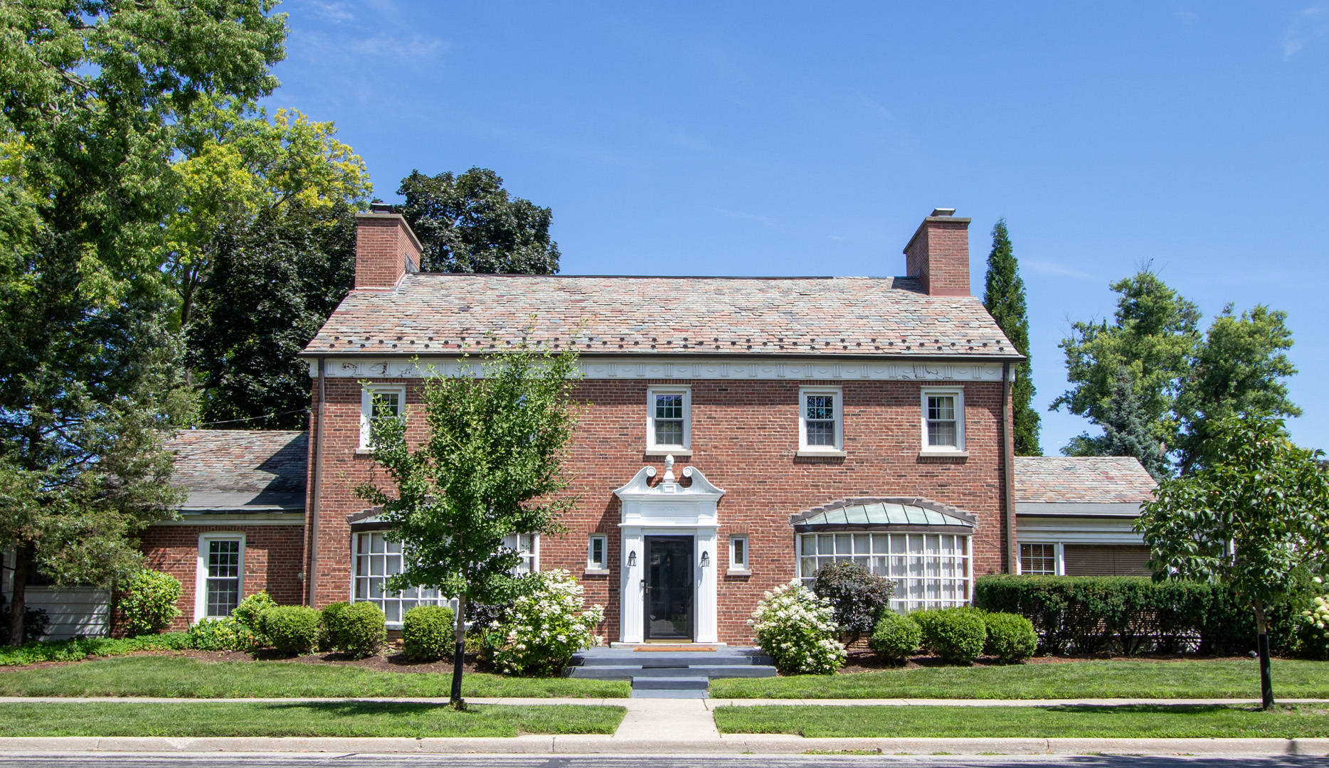 1402 Lathrop Avenue