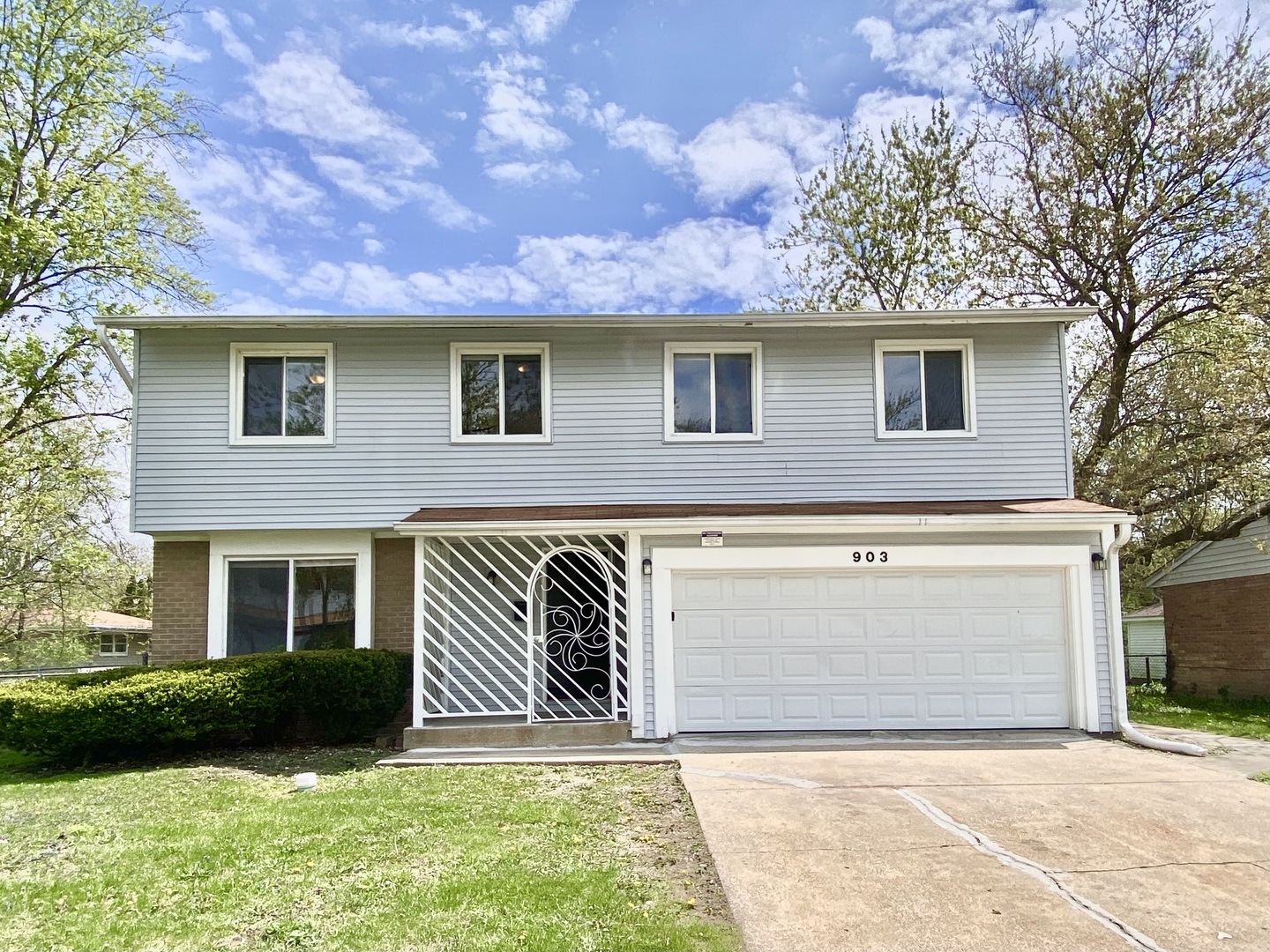 903 Blackhawk Drive