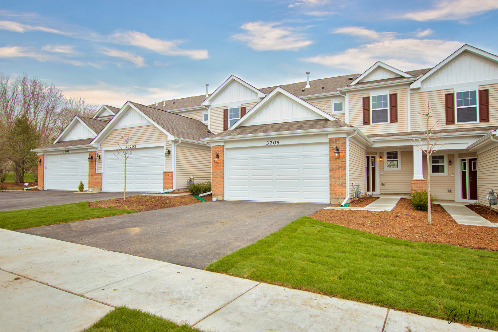 3907 Monica Lane
