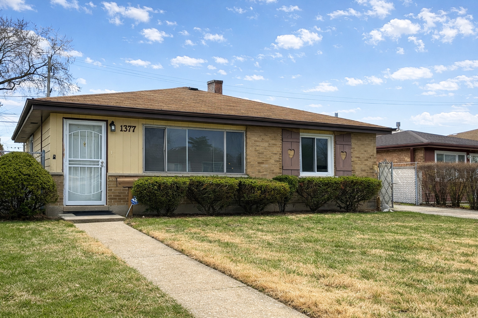 1377 Greenbay Avenue