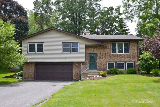 4913 Redbird Lane
