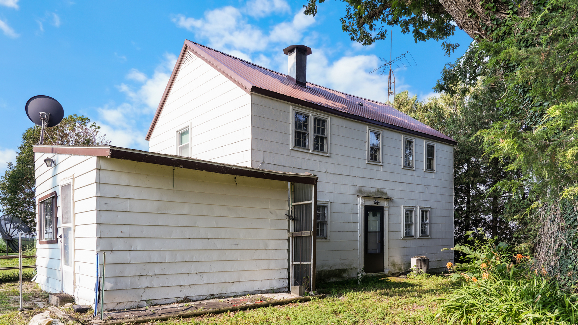 2301 County Road 3300 N