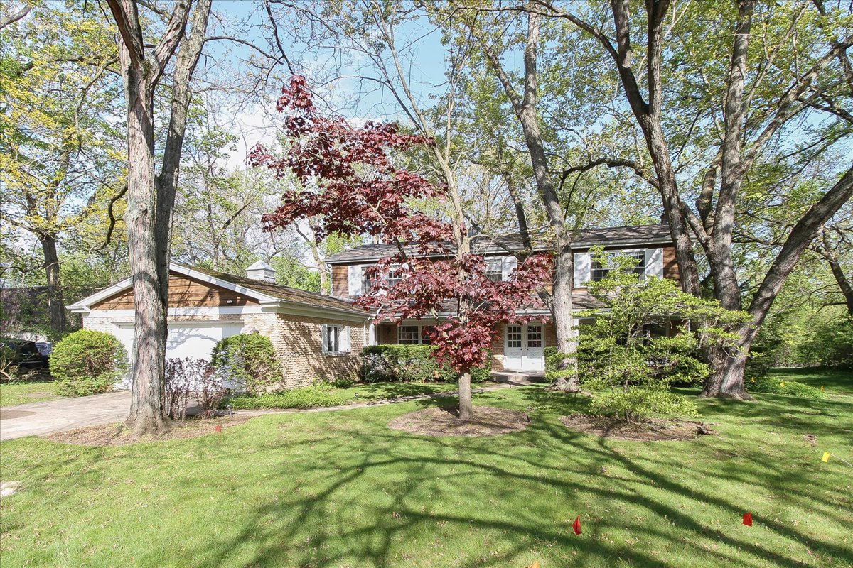 87 Lincolnshire Drive