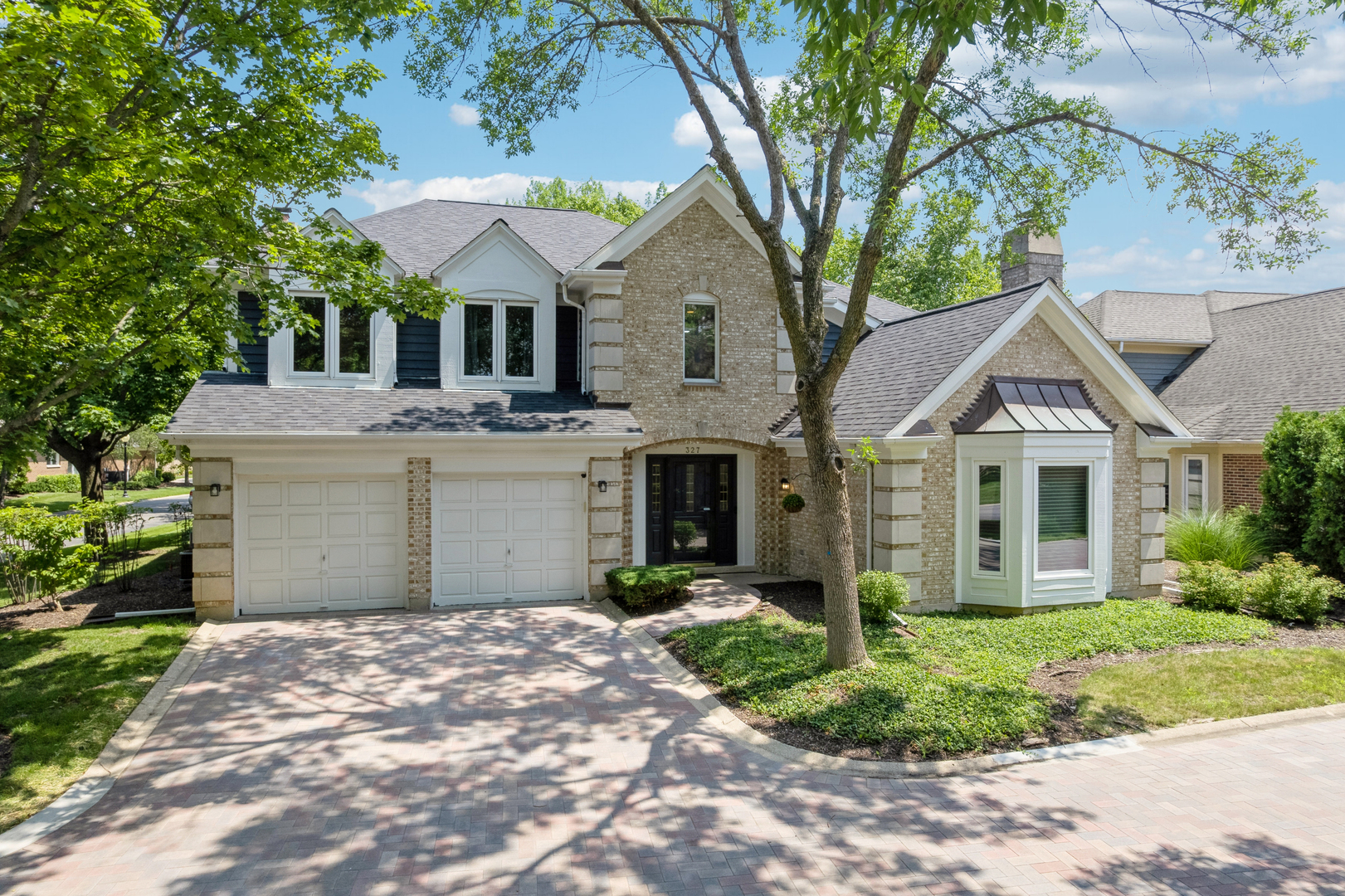 327 Rivershire Court