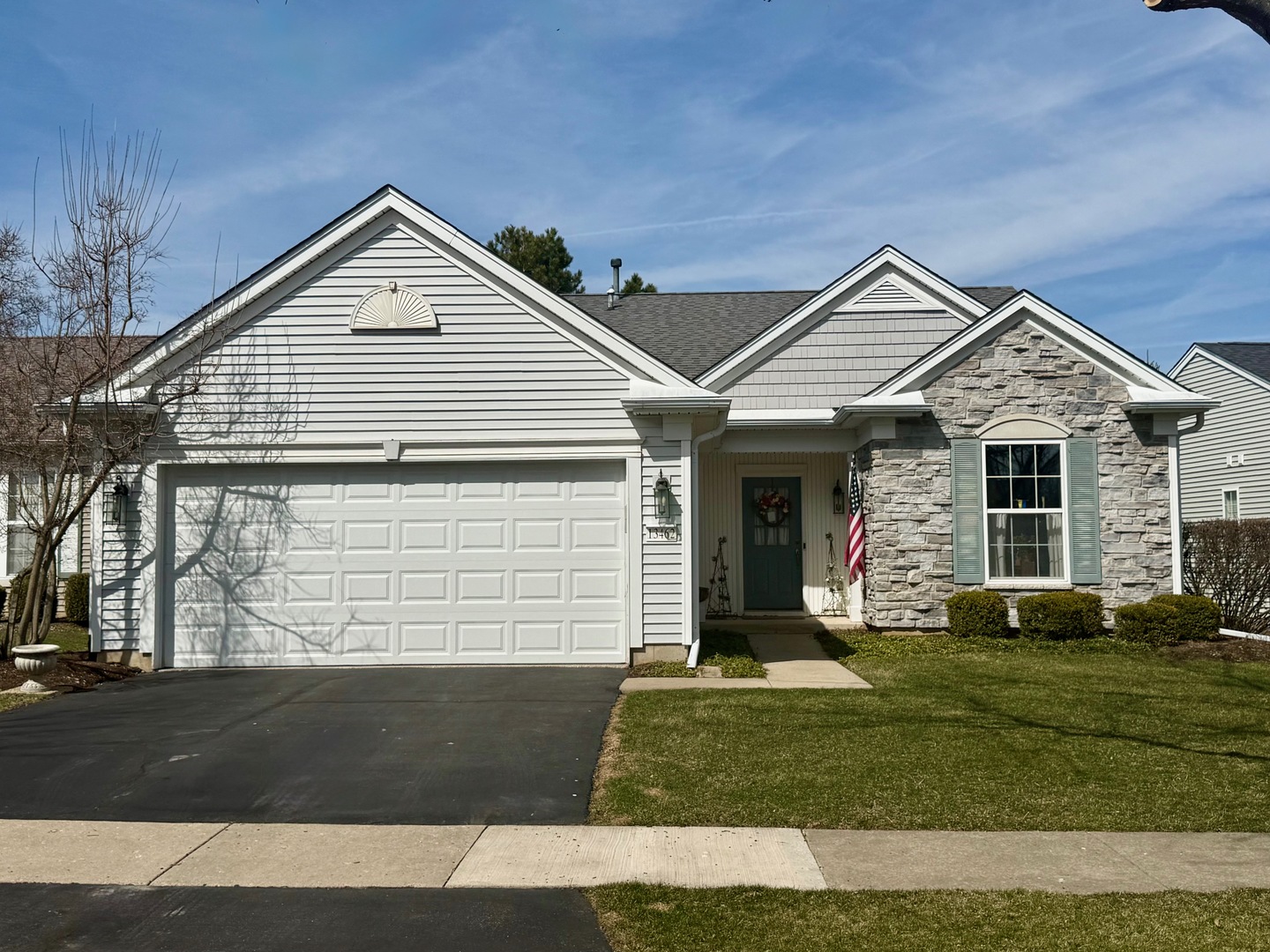 13462 Dearborn Trail
