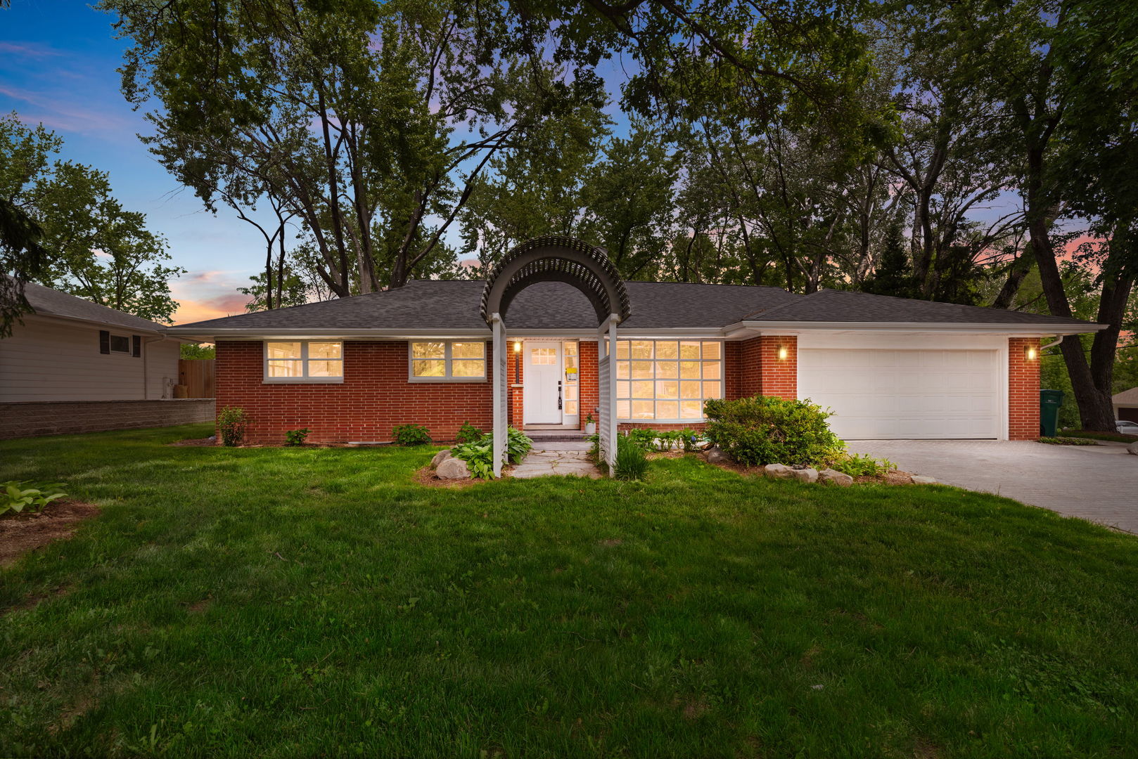 1010 W Elm Street