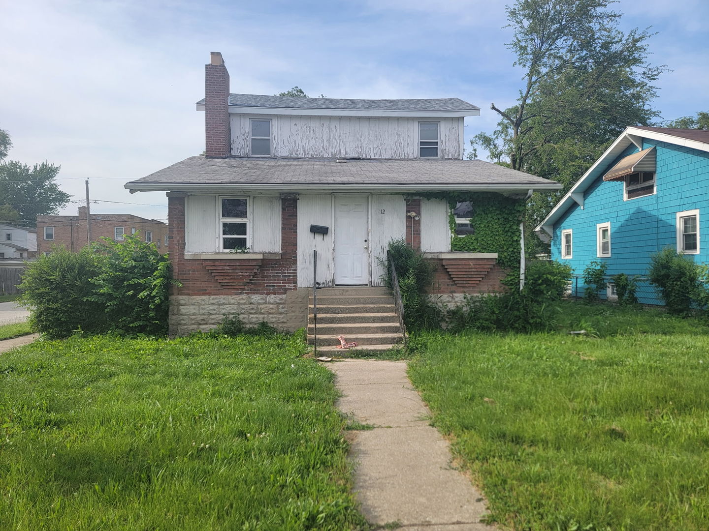 12 WEBB Street