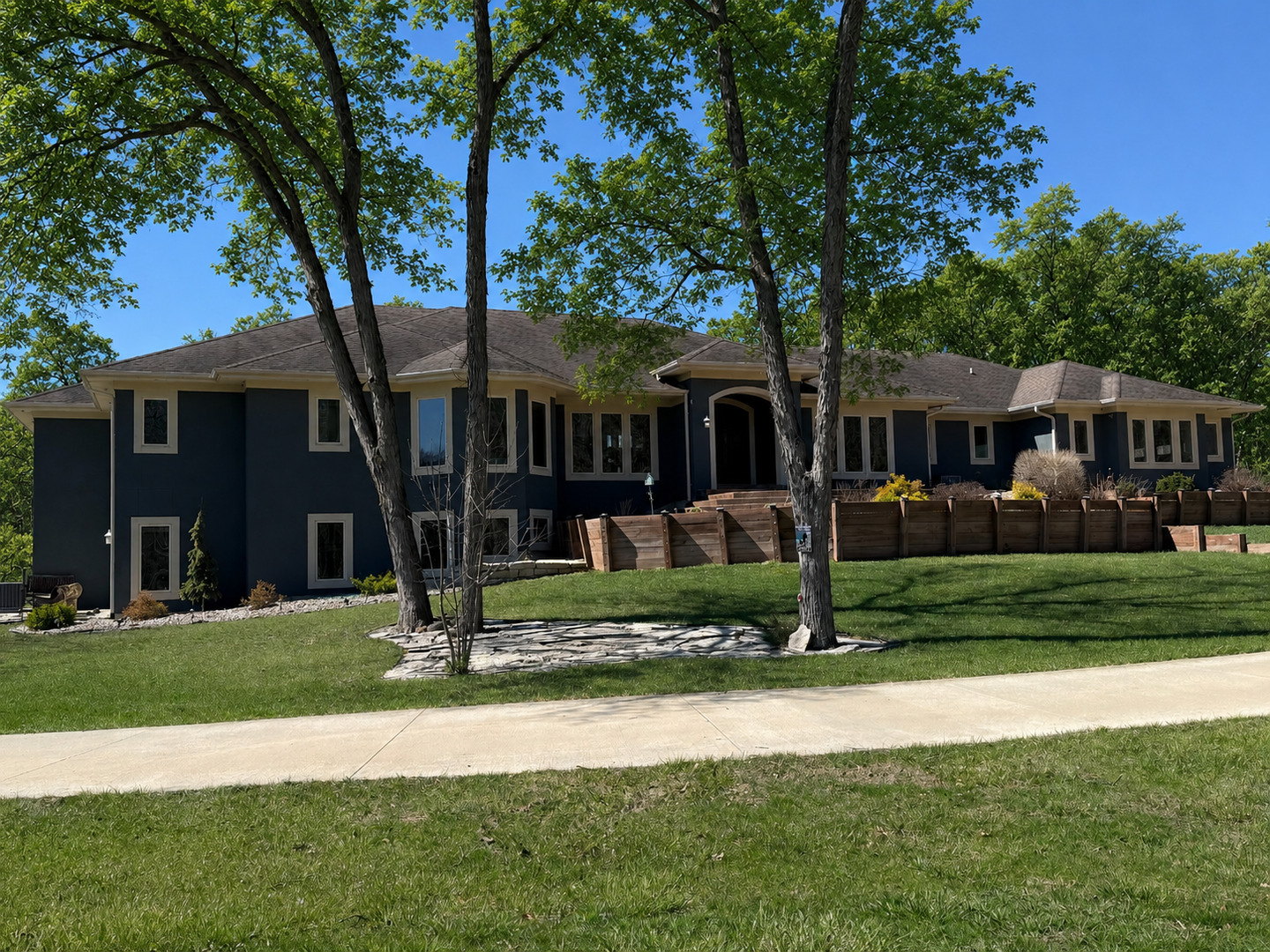 2389 E 2450th Road
